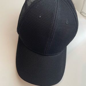 Black Mesh Hat